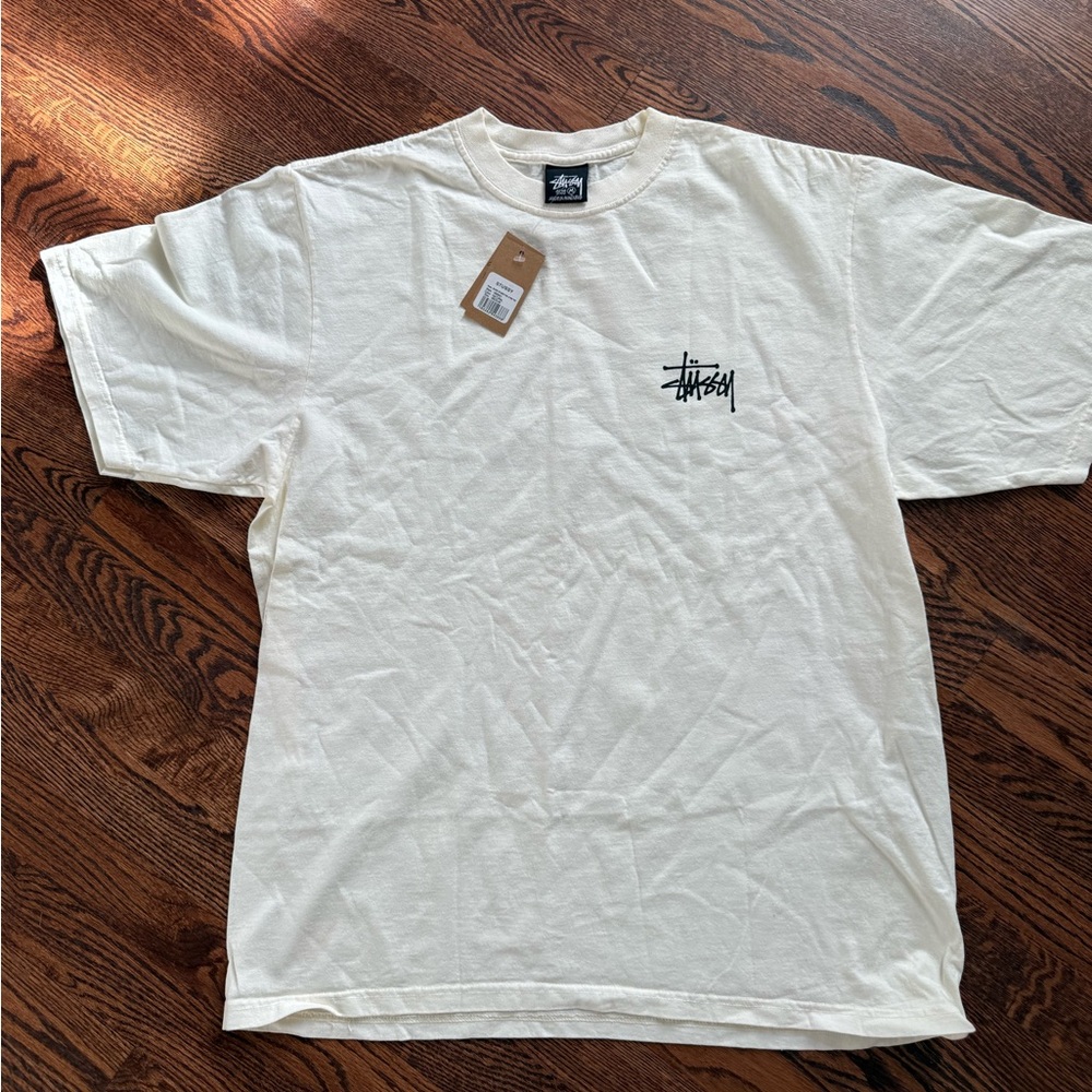 Stussy Basic Tee in Natural size Medium NWT